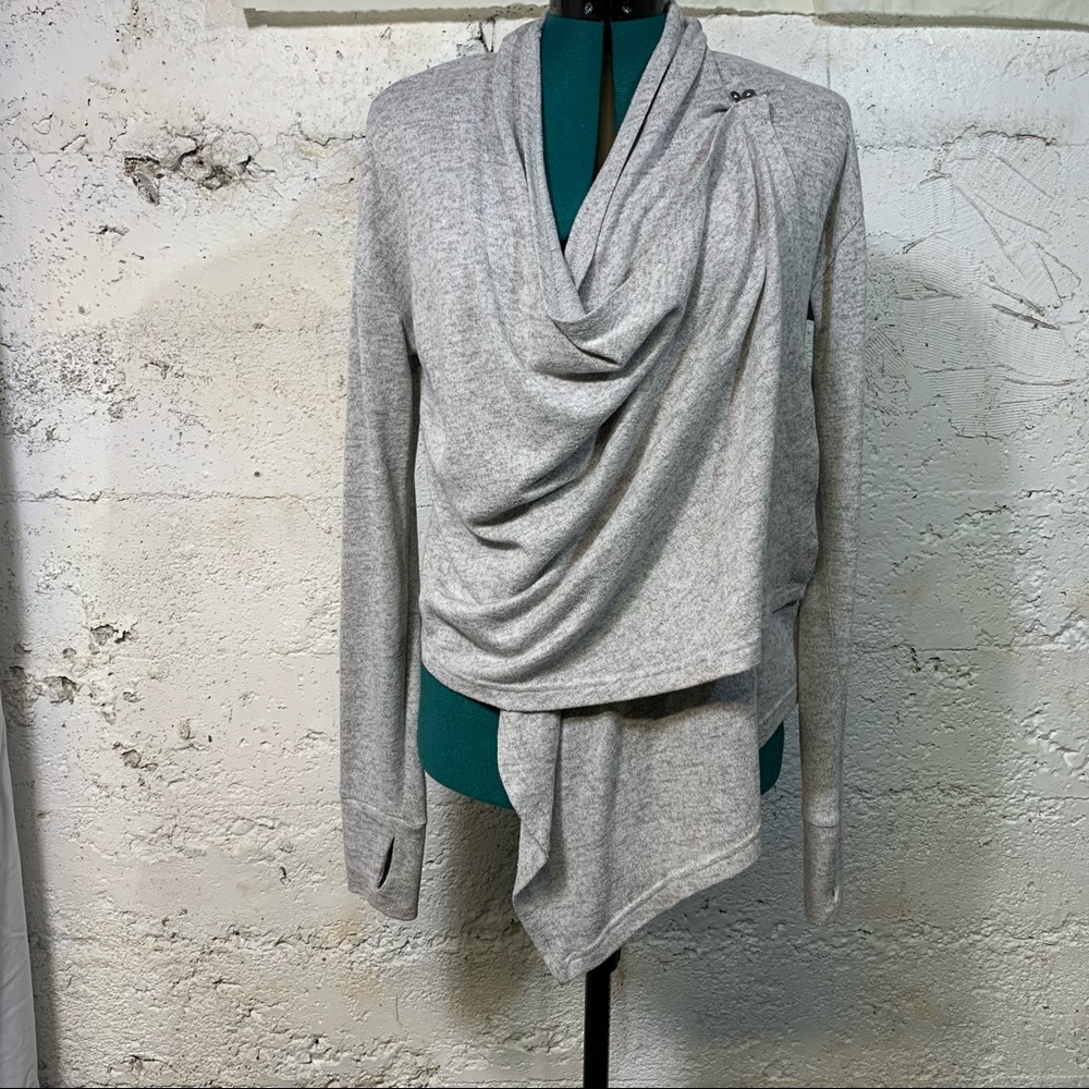 Roxy sweater